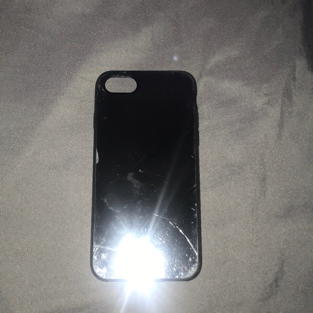 iPhone 7 case - Picture 3 of 4